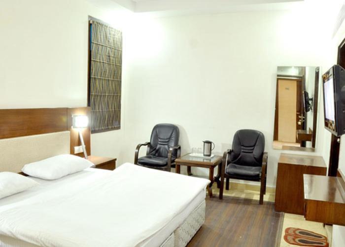 Hotel Om International New Delhi Exterior photo